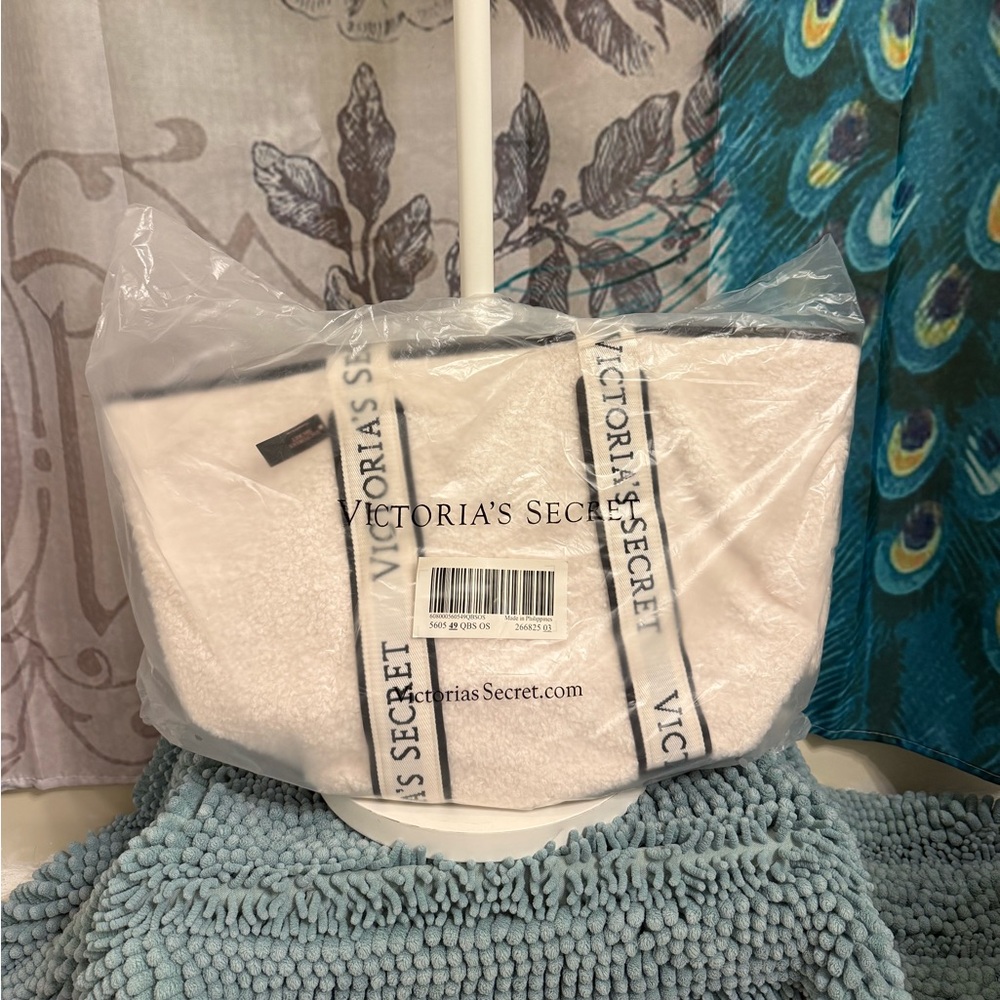 NWT Victorias Secret Tote